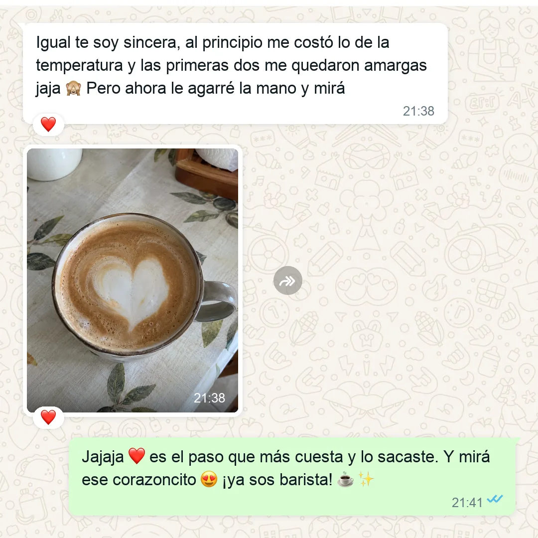 TESTIMONIO: captura real de WhatsApp 7 de 8 — el pero honesto: le costó el paso de la temperatura al principio, después le quedó claro